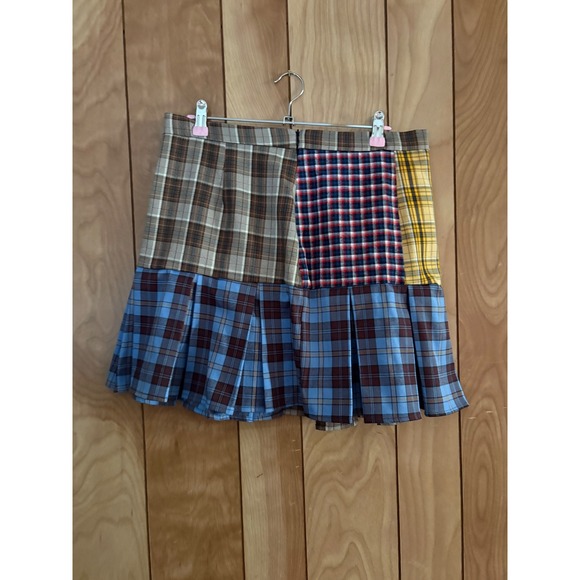 SHEIN Mixed Plaid Patchwork Pleated Mini Skirt Multicolor Tartan Size Large - Picture 2 of 5